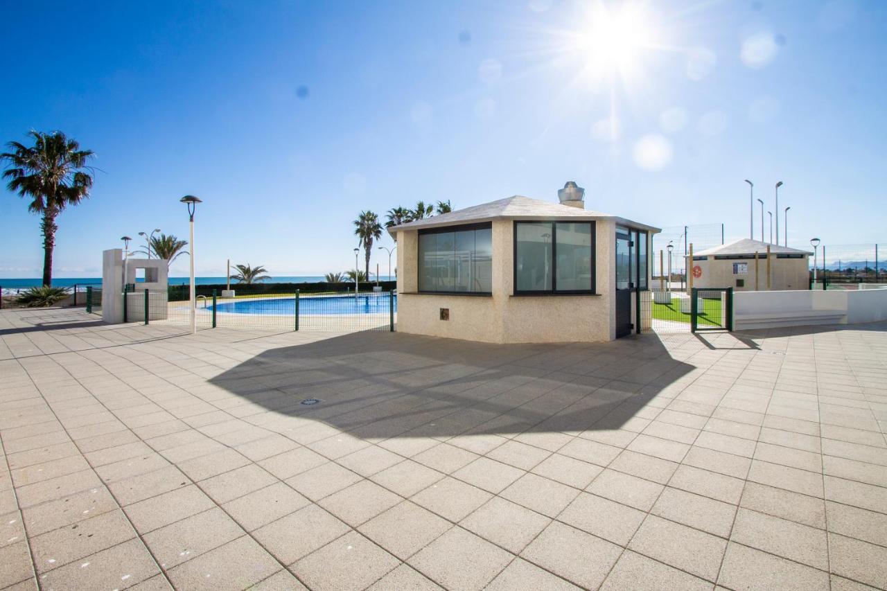 Espacio 18 - Primera Linea De Playa Кульера Экстерьер фото